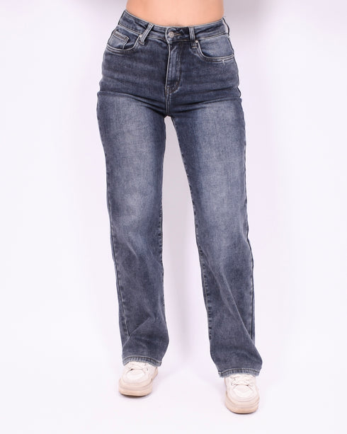 dark blue straight leg stretch jeans