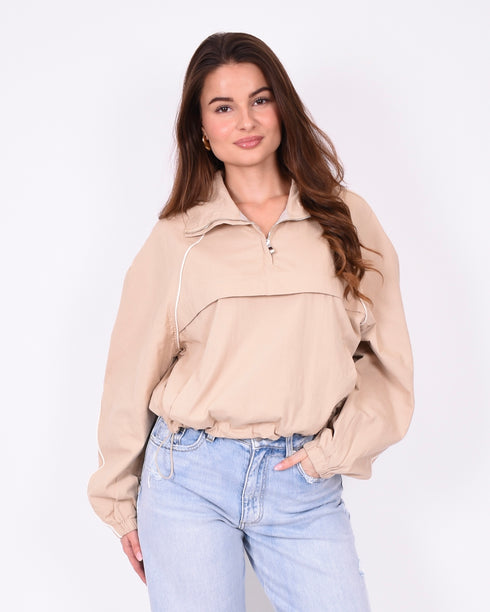 windbreaker sand
