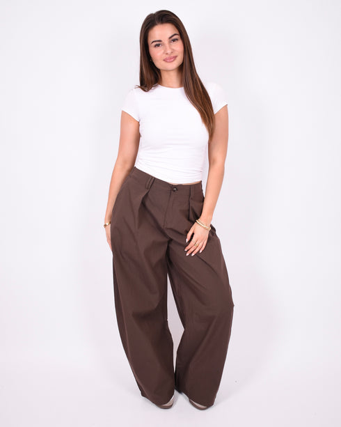 baggy Parachute pants brown