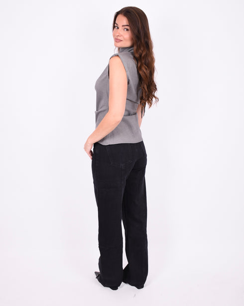 mae checkered top grey