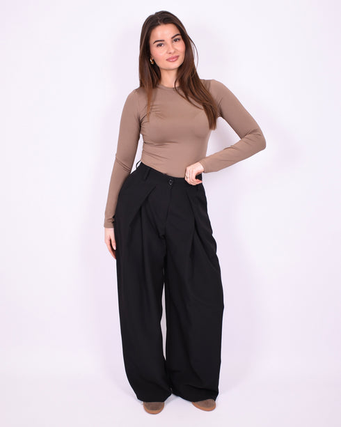 Pleated pantalon black