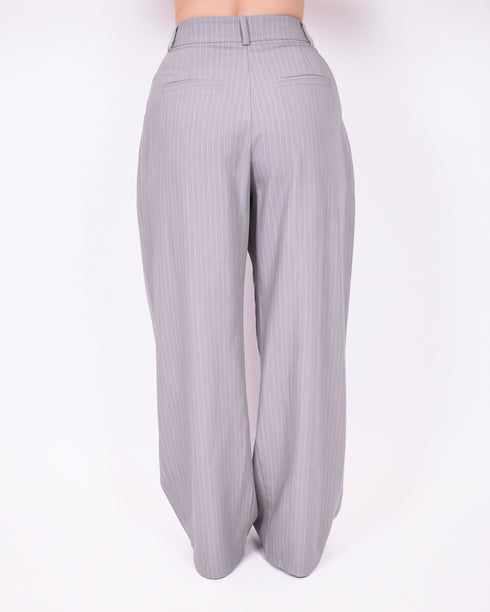 pinstripe pleated pantalon light grey