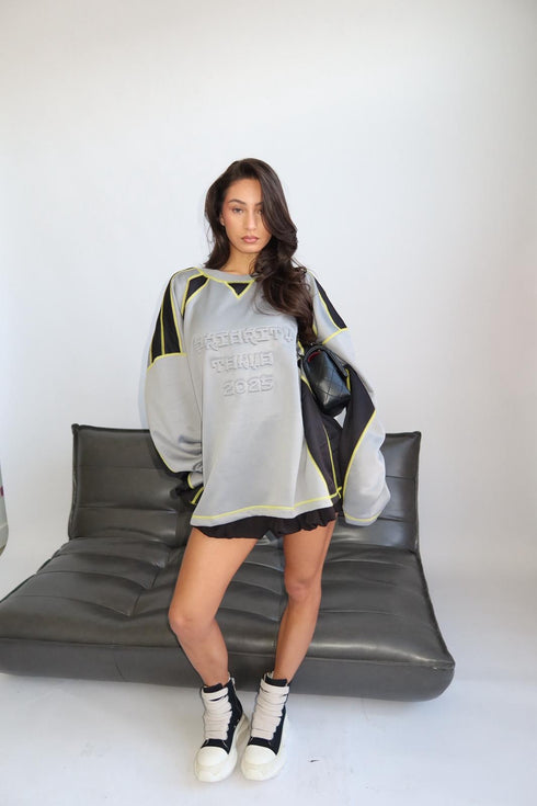 priority tokyo longsleeve grey