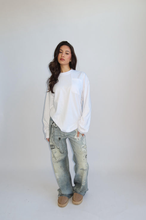 priority stay longsleeve white