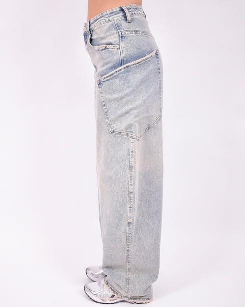Light vintage barrel cargo stretch jeans