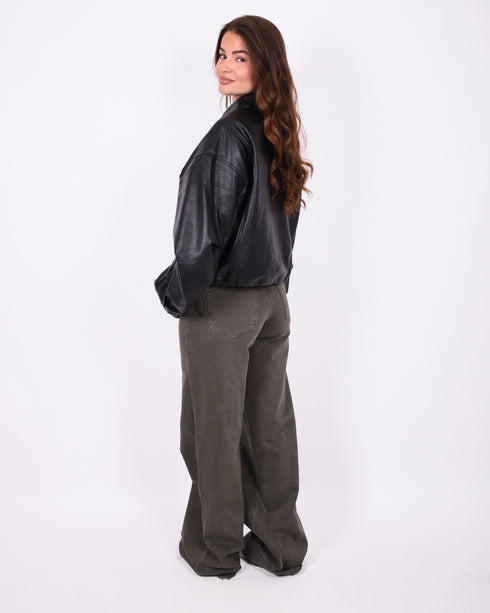 leather bomber jacket black