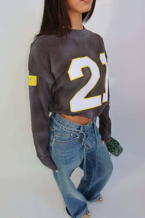 Priority ‘21’ longsleeve grey/yellow