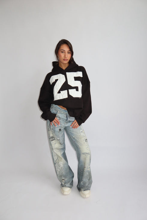 Priority 25 hoodie black