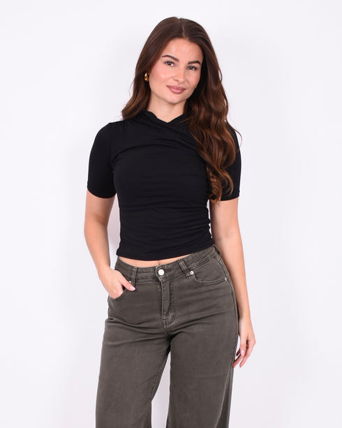 ivy cross top black