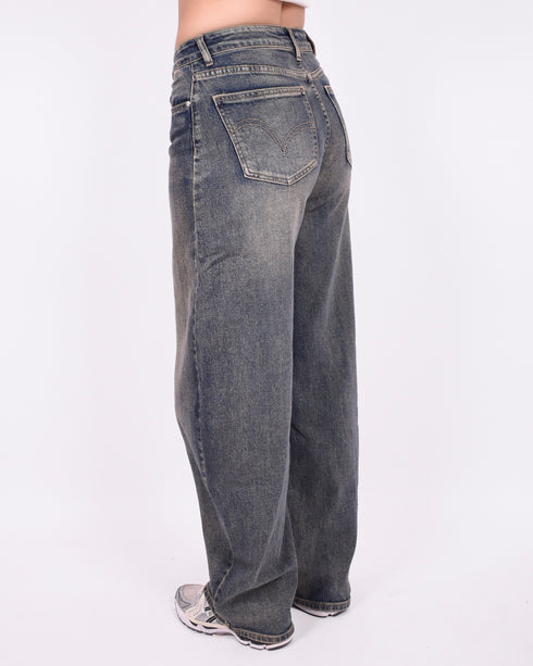 dark blue vintage washed barrel stretch jeans