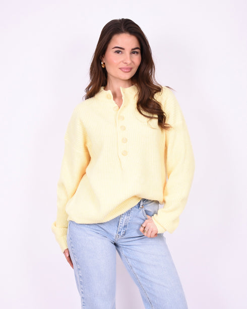 Button knit sweater yellow