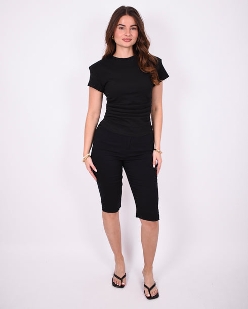 stretch capri black