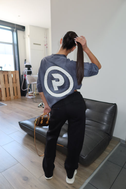 Distressed jogger black