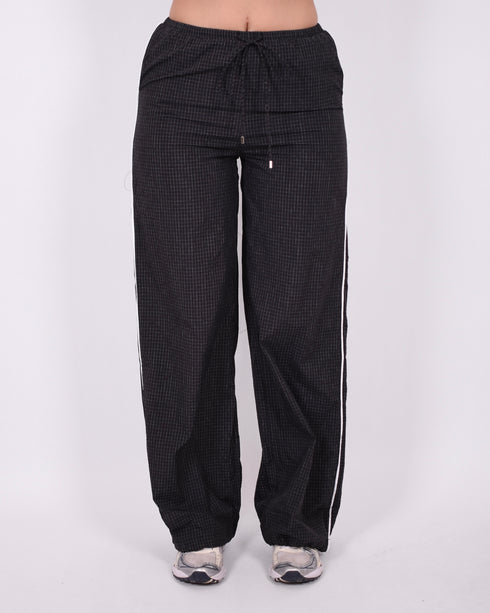 Jenna checkered pants black