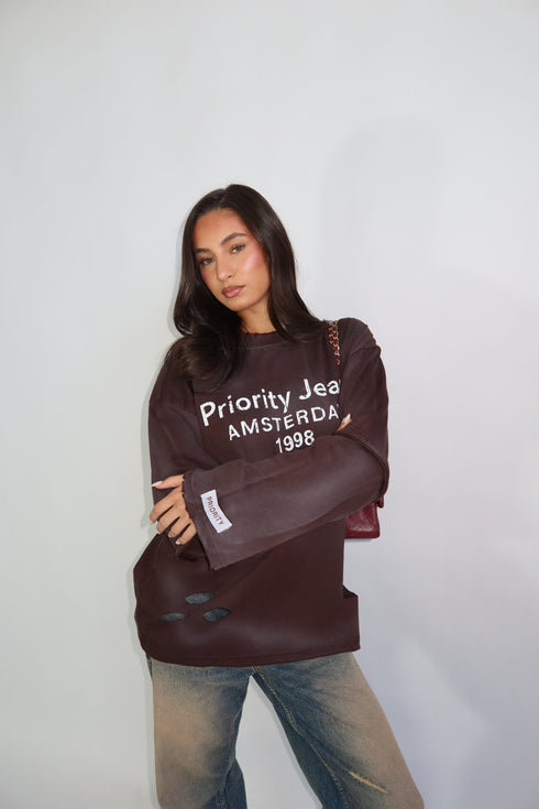 Priority destroyed Amsterdam longsleeve Brown