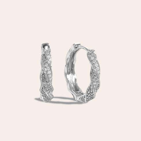 Diamond twist hoops