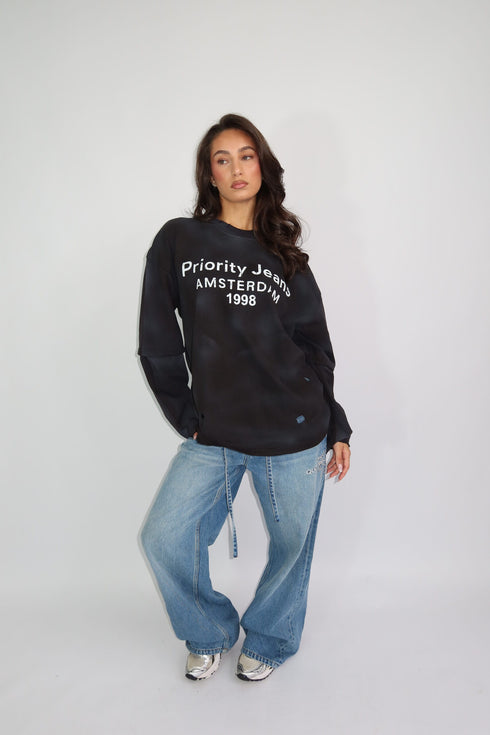 Priority Destroyed Amsterdam longsleeve washed black