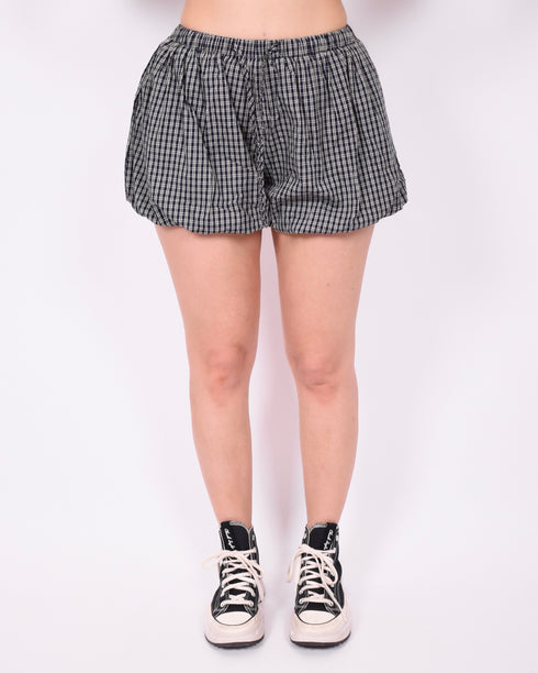 checkered balloon short