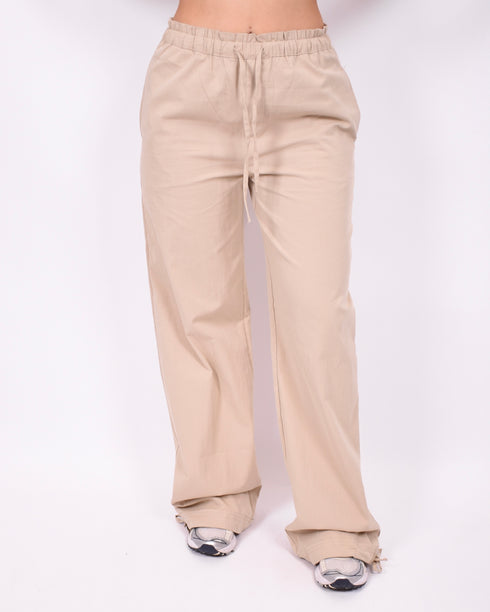 Gigi parachute pants beige