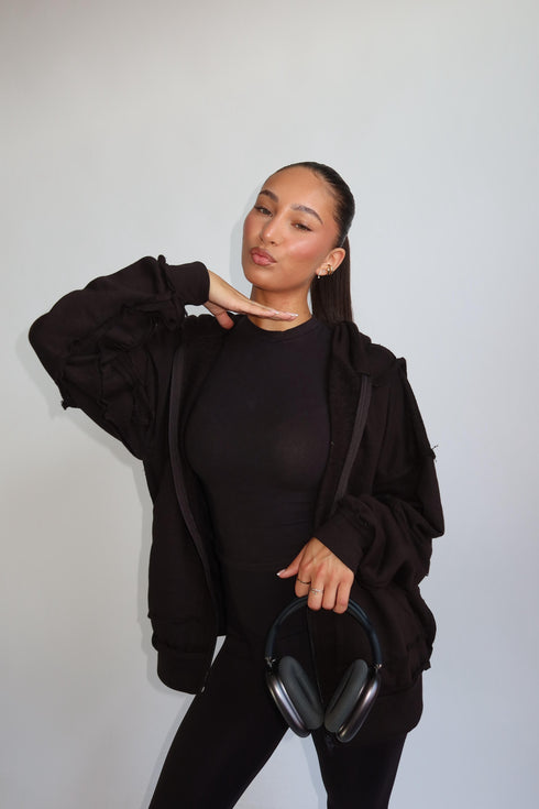 Priority zip up hoodie black