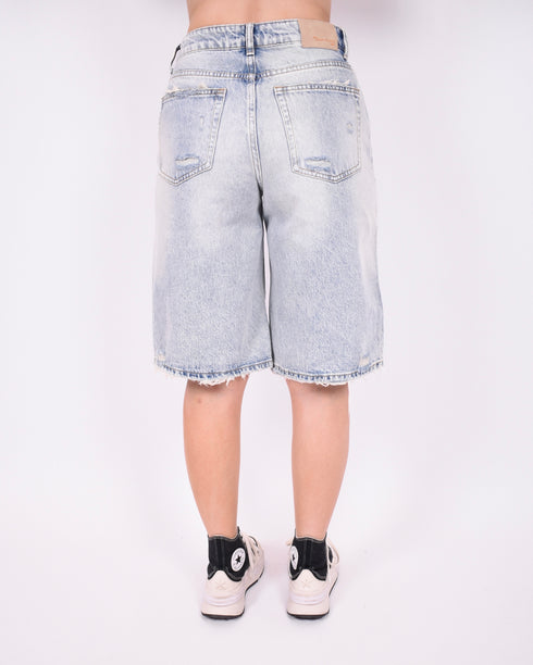 Ripped jorts light Blue
