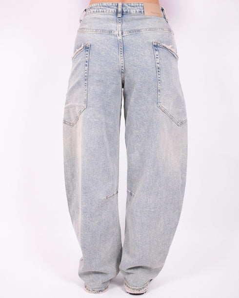 Light vintage barrel cargo stretch jeans