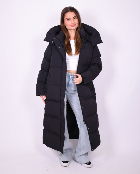 Maxi puffer coat black