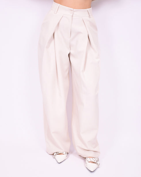 Pleated pantalon creme