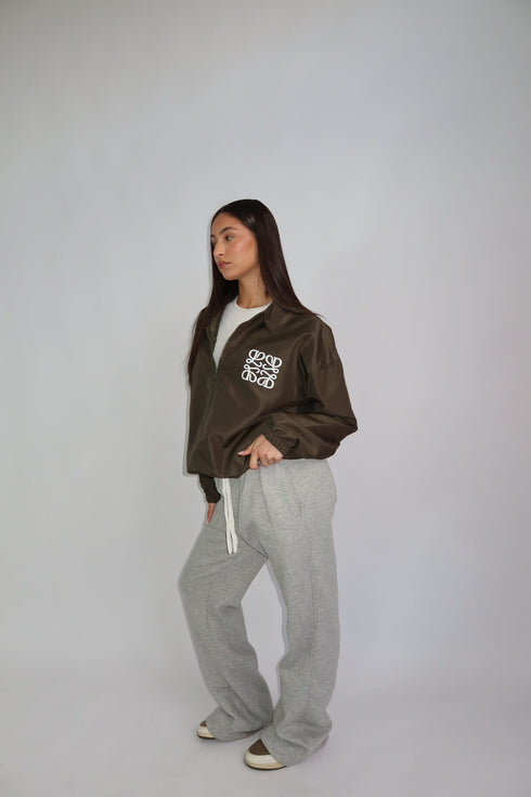 priority monogram windjacket army green