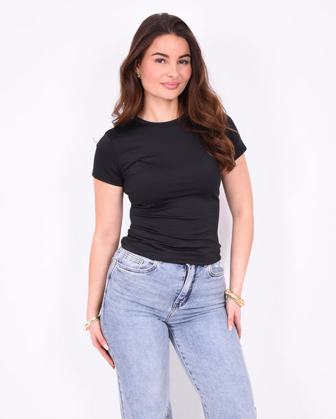 basic short sleeve tee black