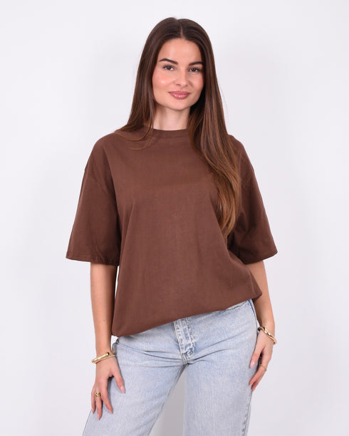 basic tee brown