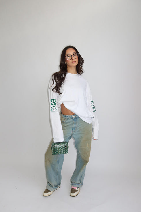 Priority monogram longsleeve white