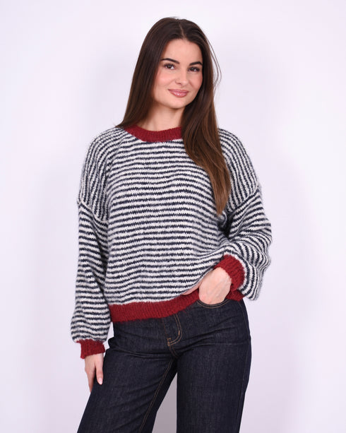 Striped sweater navy/red