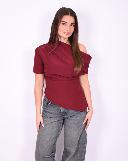 Off shoulder draped top bordeaux