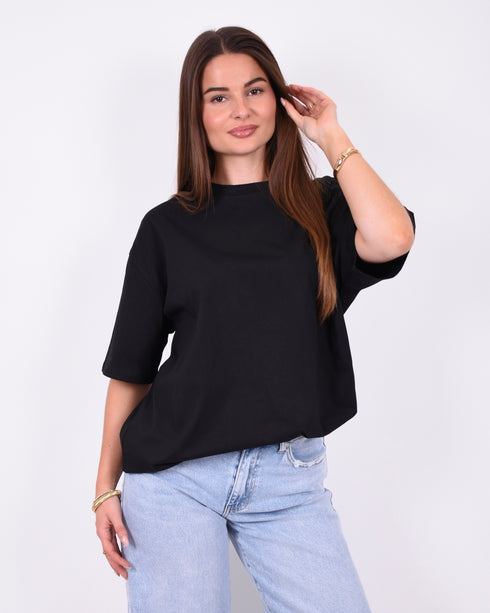 basic tee black